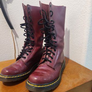 Dr Martens 14 hole boots